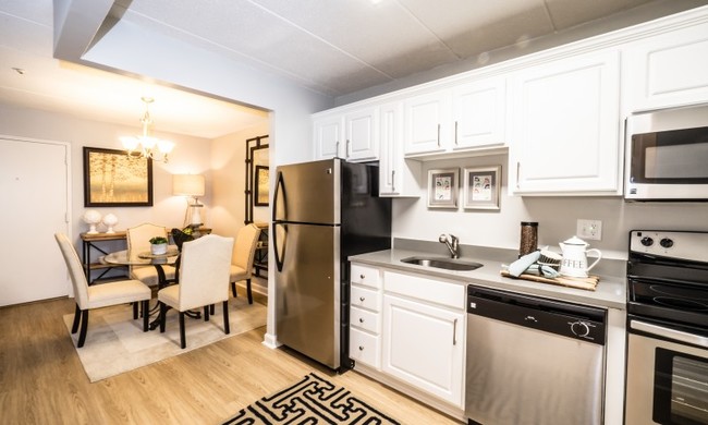 Newly renovated kitchen - Avana Weymouth Apartments