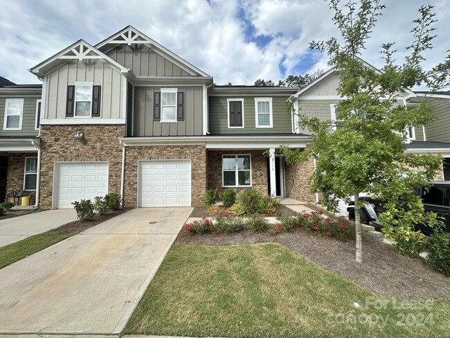 Photo - 8138 Merryvale Ln Townhome