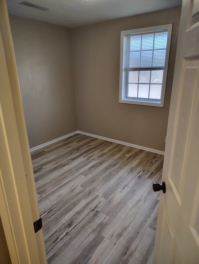 Photo - 1353 N 2nd St Unidad 4