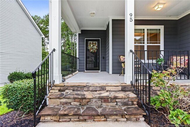 95 Valley Brook Ln