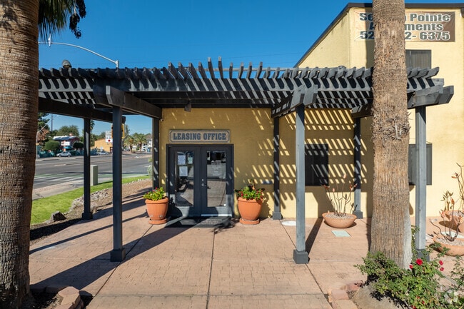 Photo - Sedona Pointe Apartments