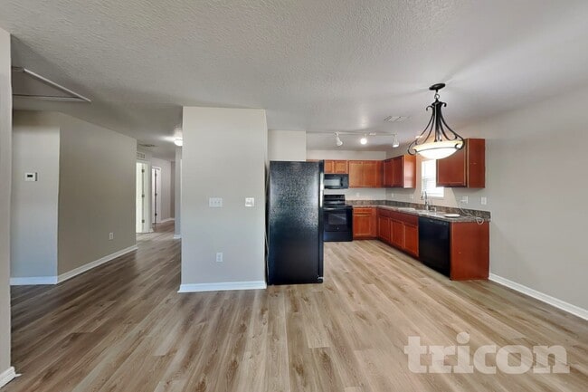 Photo - 8397 Coral St