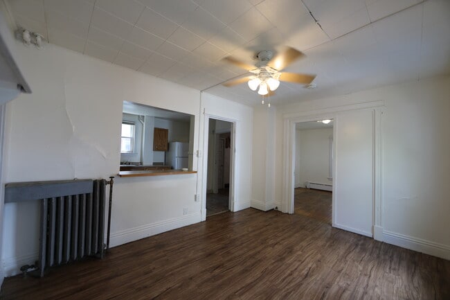 Photo - 117 N Bedford St
