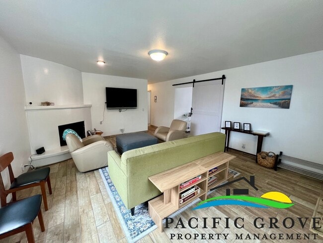 Photo - Furnished Single Family Home in Pacific Gr...
