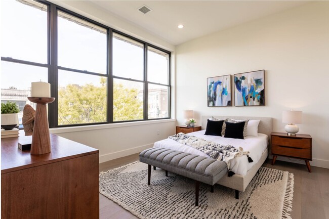 Bedroom - Central Flats Rental