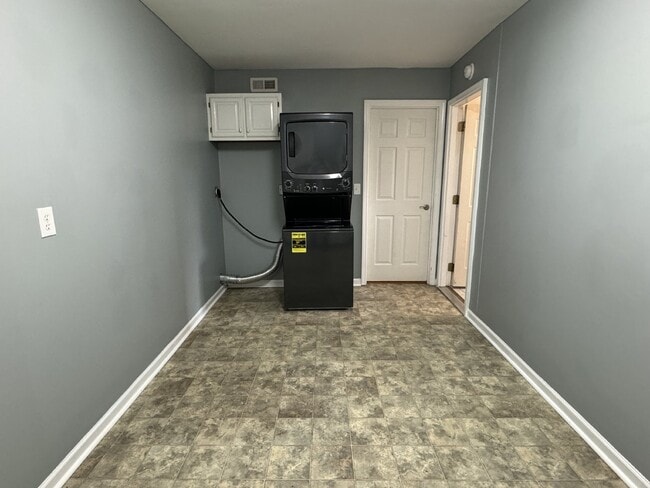 Photo - 4404 McClelland Dr