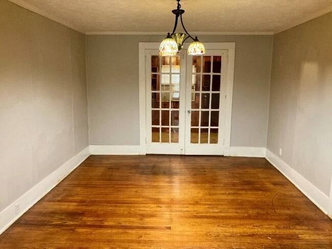 Photo - 427 Fairmont Ave