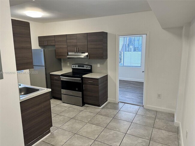 Photo - 1129 NW 3rd St Unit 101