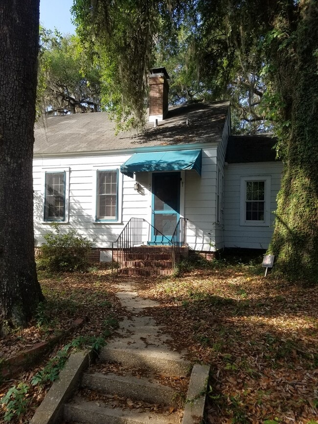 Photo - 525 Oakland Ave