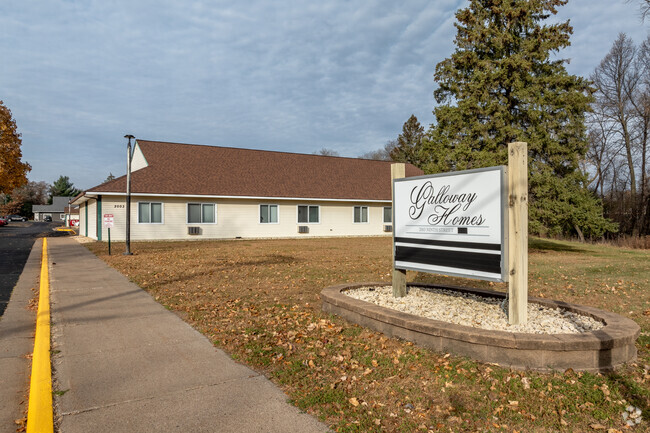 Building Photo - Galloway Apartments