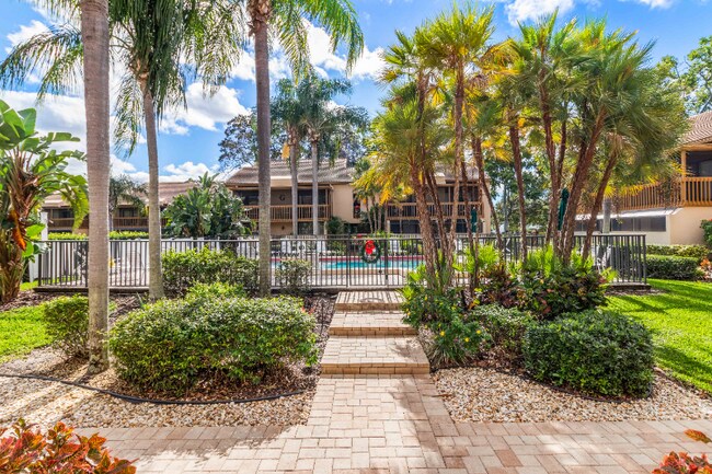 3075 Willow Green Dr