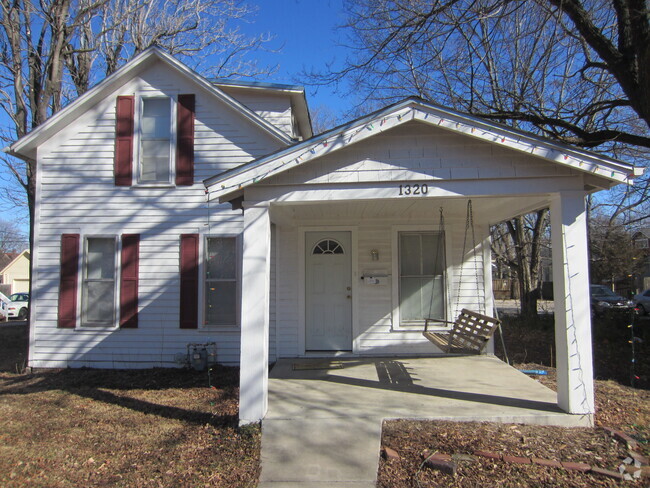 Building Photo - 1320 Vermont St Rental