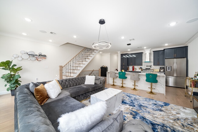Living / Dining - 3436 John F Kennedy Blvd Unit #2