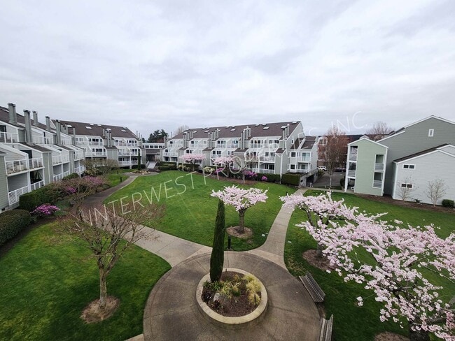 Photo - 2 BD Condo with River View, washer/dryer, microwave and W/S/G&L included.