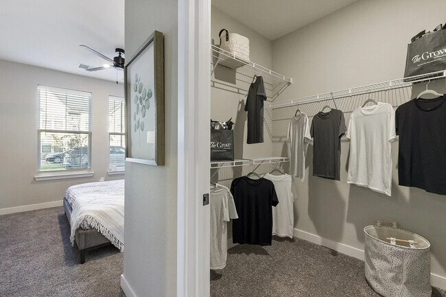 Photo - The Grove Apartments