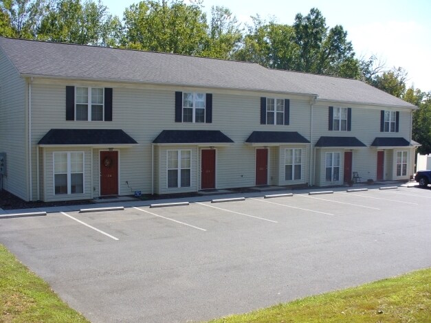 Photo - Oak Street Apartments
