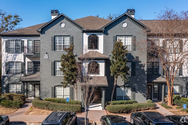 Photo - Avana Cheshire Bridge