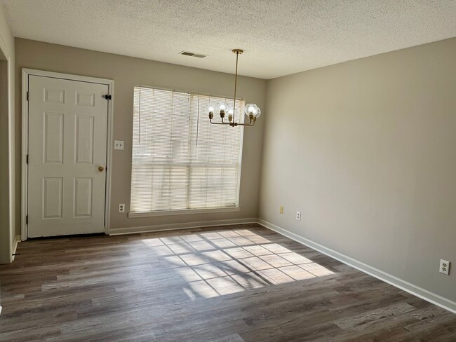 2 bed, 1.5 bath townhome in Helena - 2 bed, 1.5 bath townhome in Helena