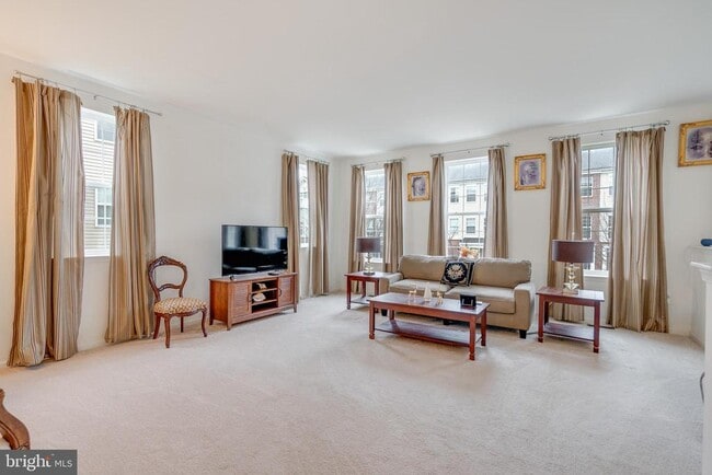 Photo - 49 Creekside Wy