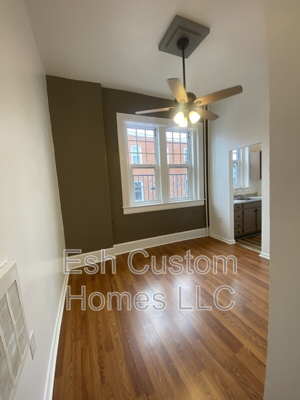 Building Photo - 364 S Queen St Unit #3 - 3