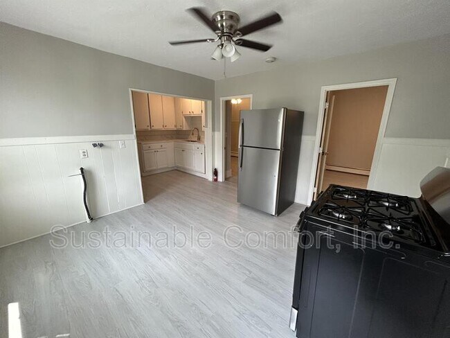 Photo - 16 Carlstad St Condo