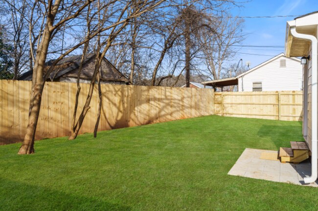 Photo - 3 Leonard St