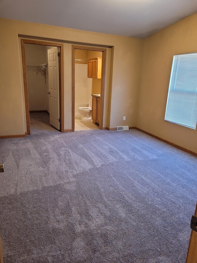 Photo - 2484 Carriage Dr House