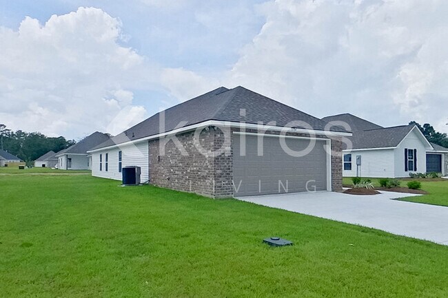 13784 Pinyon Dr