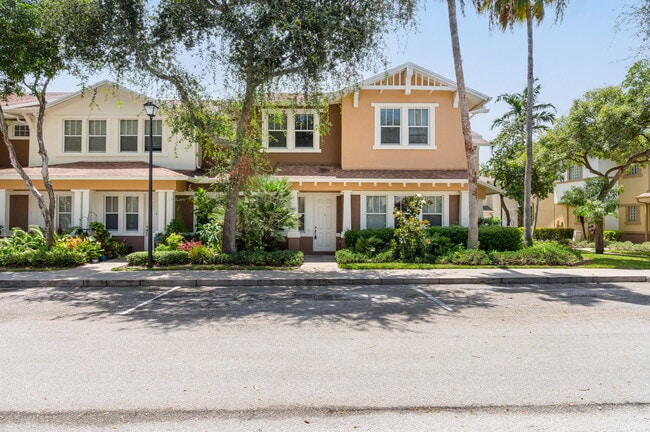 Building Photo - 650 Pacific Grove Dr Rental