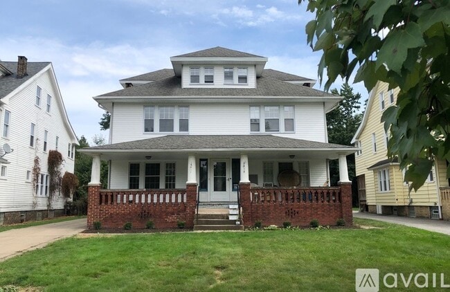 Photo - 2411 Woodmere Dr