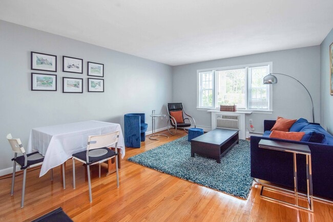 Photo - 747 N Main St Unit 747 B3