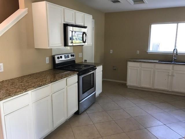 Photo - 10501 Garbacz Dr
