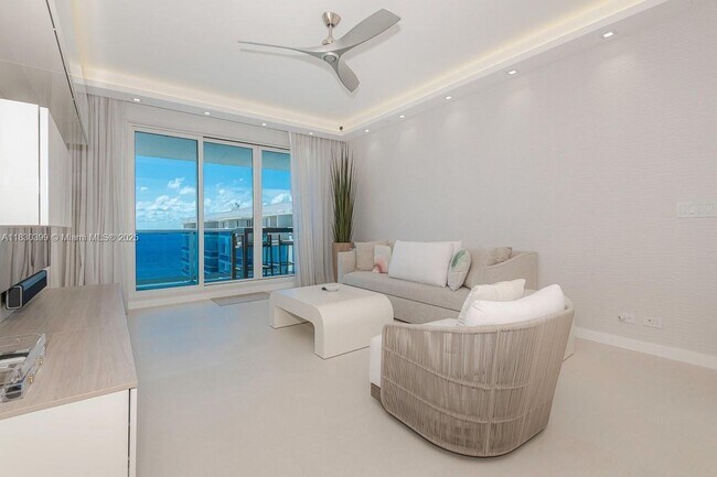 Photo - 2301 Collins Ave Condo Unit PH20