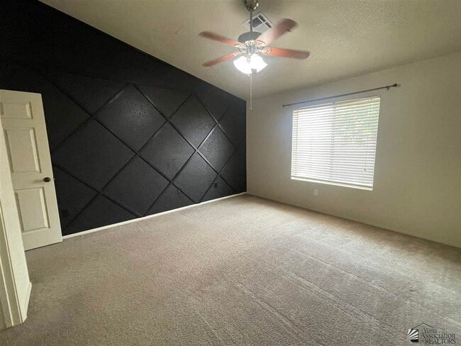 Photo - 9027 E 31st Ln