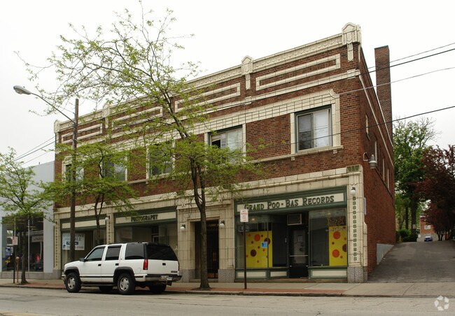 Highland Manor - Highland Manor Apartments