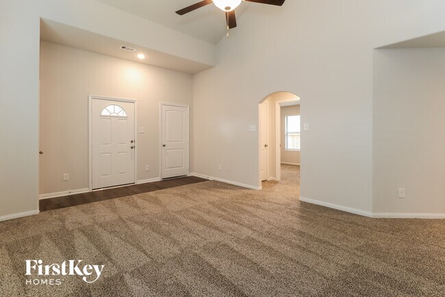 Photo - 25621 Roy Rogers Ct