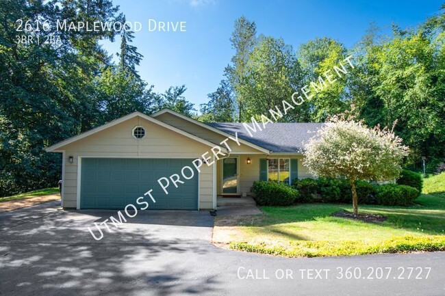 Charming 3BD Ranch in Longview Situated on... - Charming 3BD Ranch in Longview Situated on... House