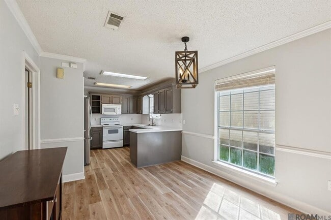 Photo - 3325 Myrtle Grove Dr