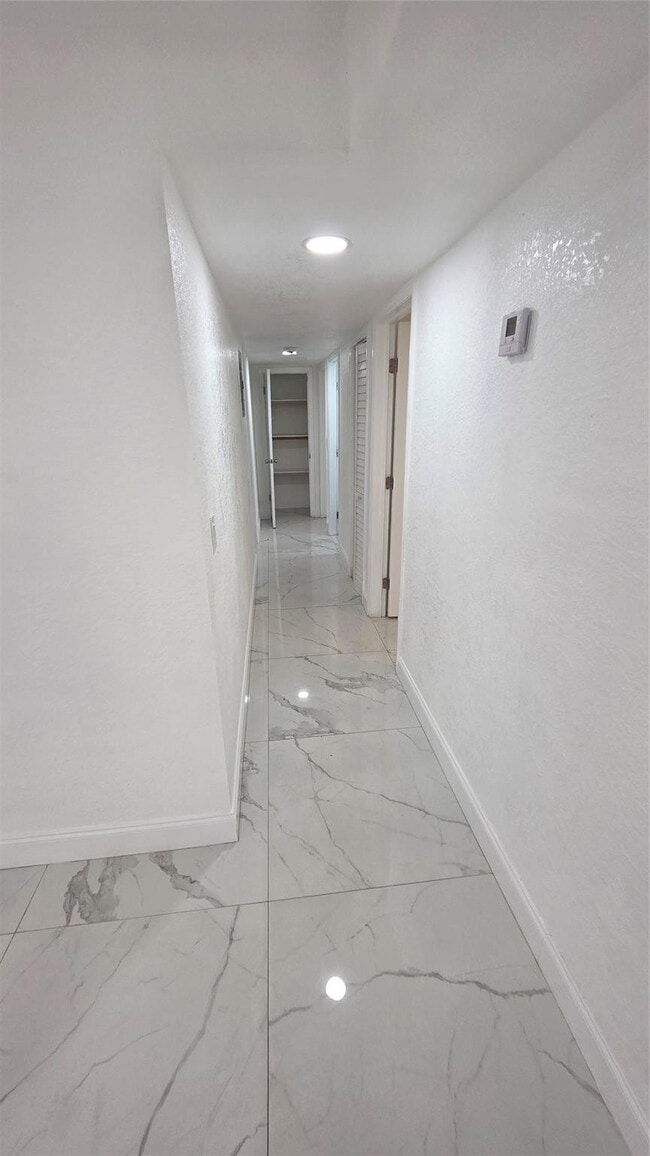 Photo - 5332 NW 18th St Unit 2-A