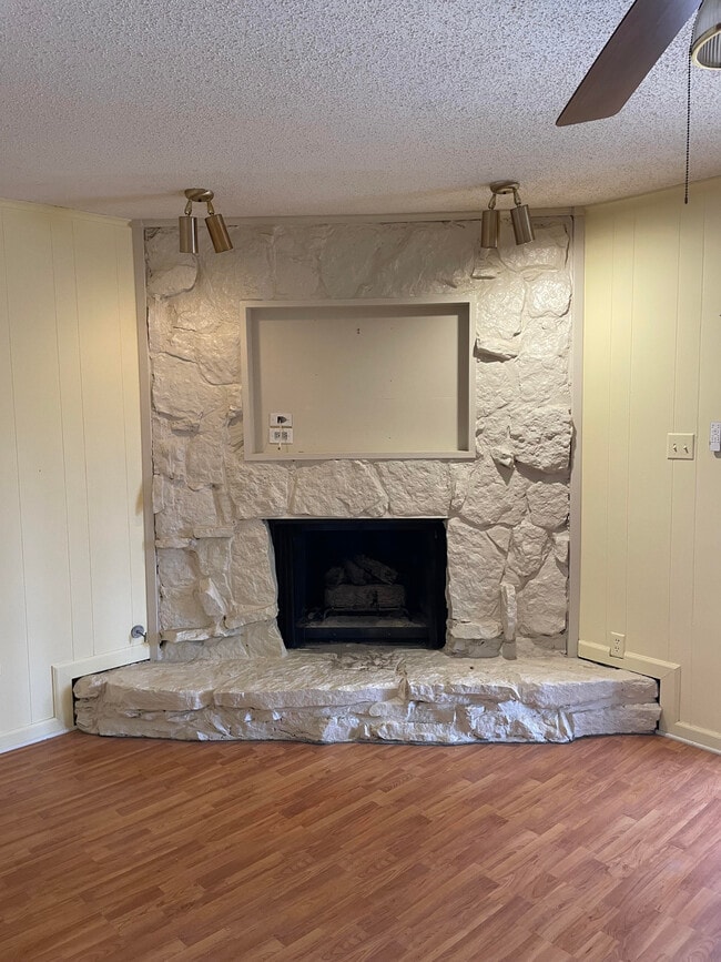 Photo - 2184 Wilderness Cv