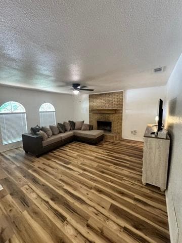 Photo - 935 Minter Ln