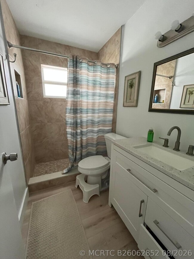 Photo - 2737 NE 28th St Unit 9W