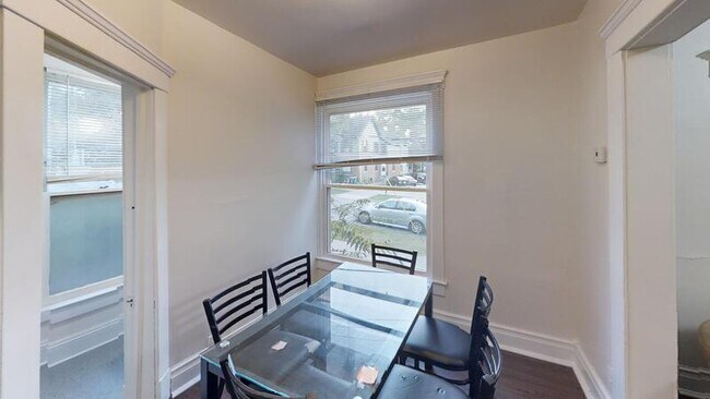 802 E Kingsley St Unit 1