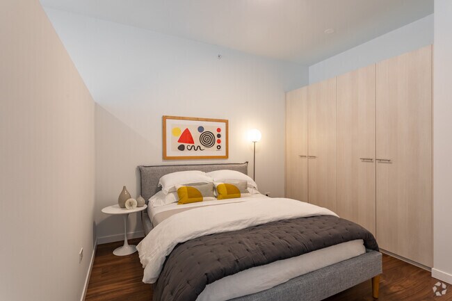 Photo - Optima Lakeview