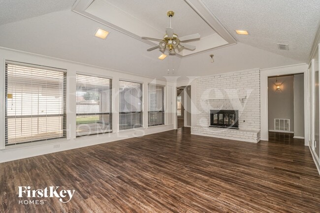 Photo - 3941 Los Robles Dr