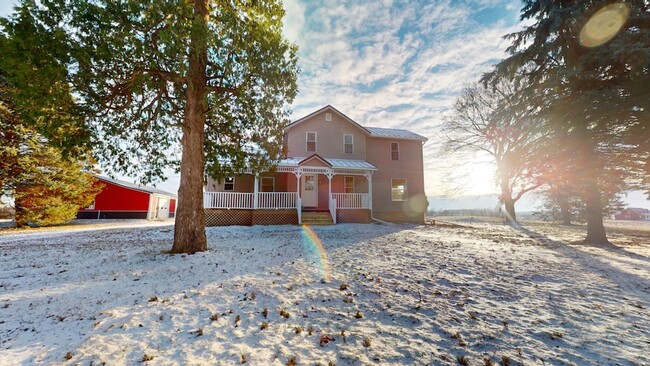 Newly renovated county home in Plymouth Sc... - Newly renovated county home in Plymouth Sc...