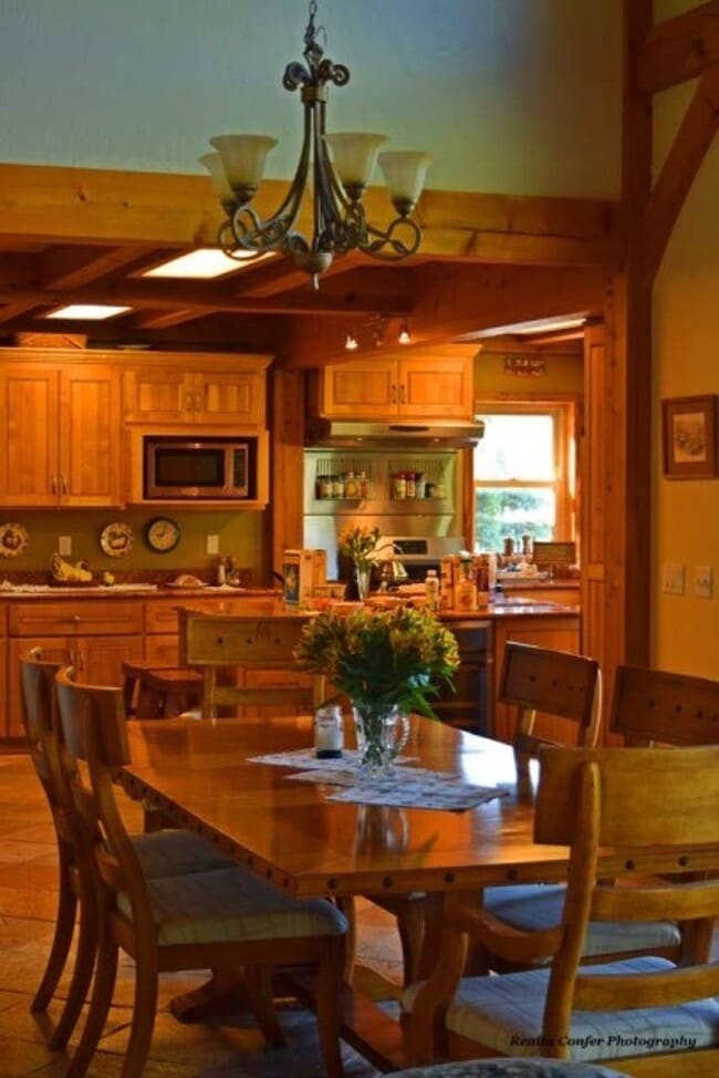 Photo - Exquisite fully furnished home!