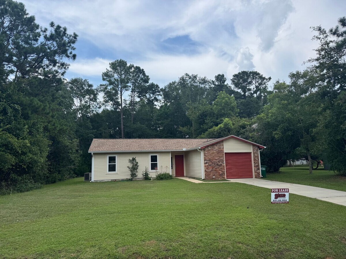 3/2 Single Family Home In Paremore's Estat... - 3/2 Single Family Home In Paremore's Estat...