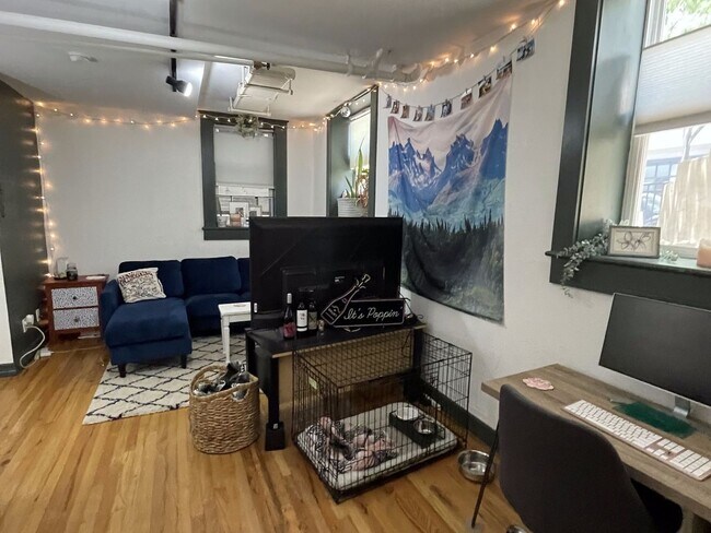 Photo - 1 Bedroom Condo in Uptown, Denver