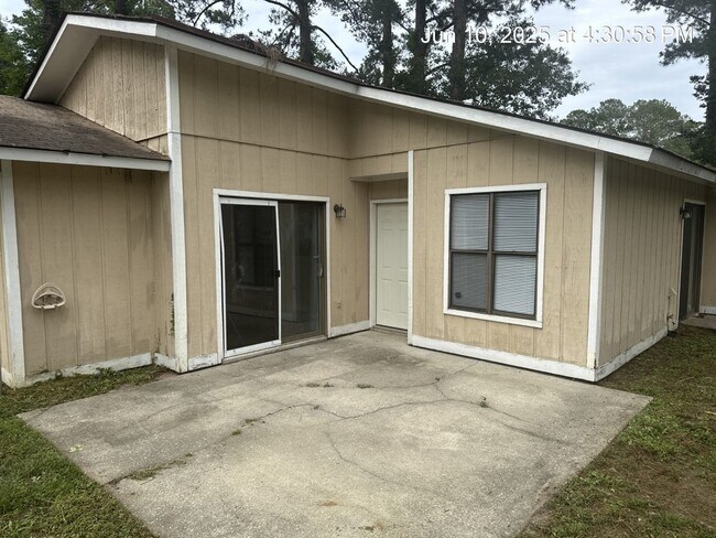 Photo - 419 Loblolly Ct